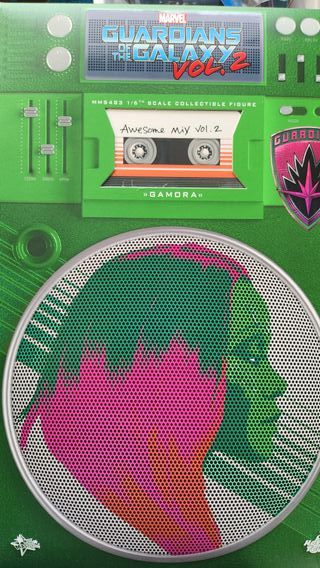 Gamora Hot Toy MMS 483 Caja Arte Marrón