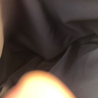 Bolso de mano acolchado con cadena