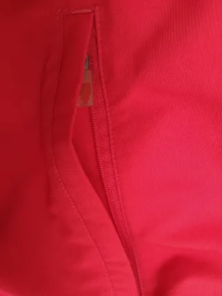 Chaqueta Adidas Roja con Rayas Negras  Talla L