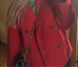 Chaquetón paño rojo botones Zara