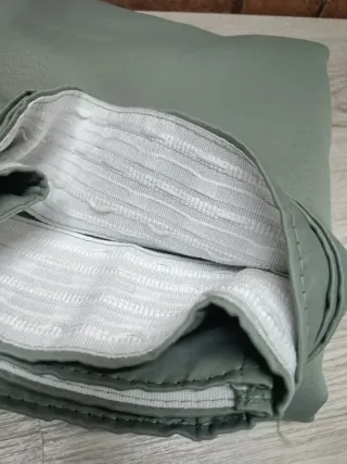 PONY DANCE Cortina Opaca Termica Aislante 136x242