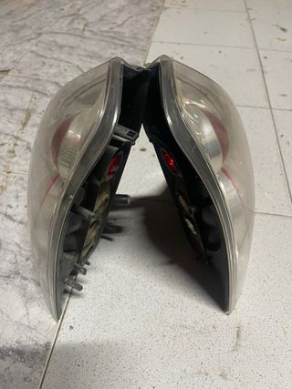 Pilotos Traseros Renault Clio tipo lexus