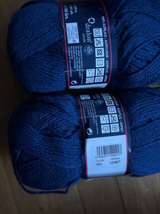 Lote 6 ovillos lana Valeria Roma