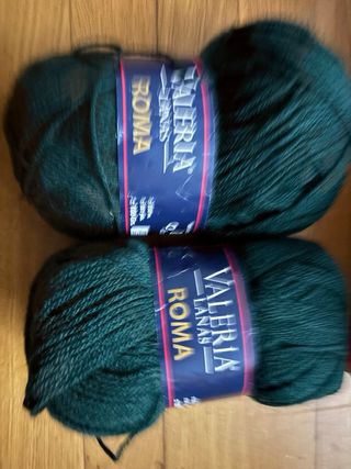 Lote 6 ovillos lana Valeria Roma