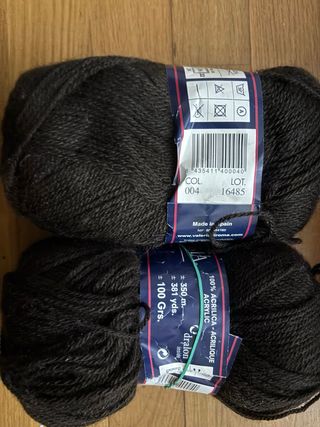 Lote 6 ovillos lana Valeria Roma