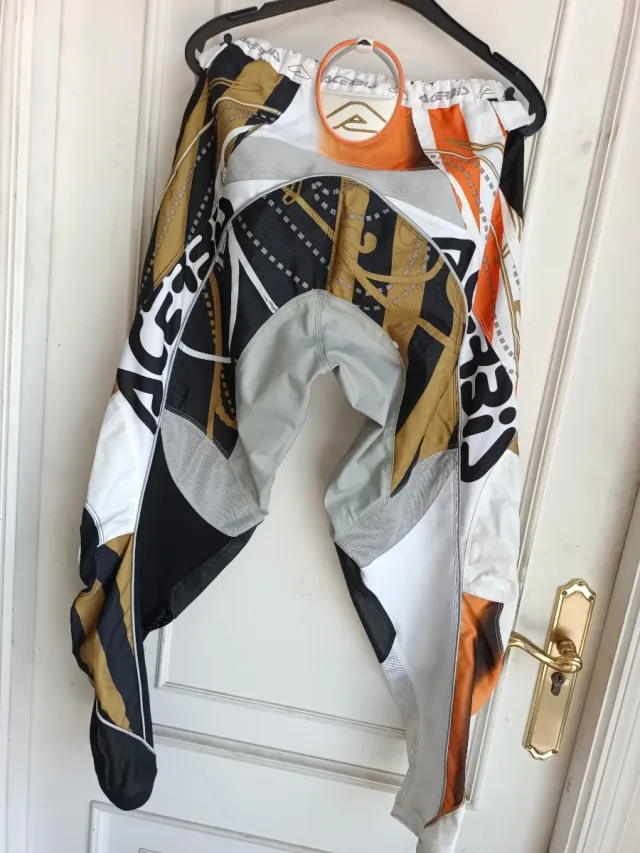 Equipación Motocross Acerbis Alkatraz