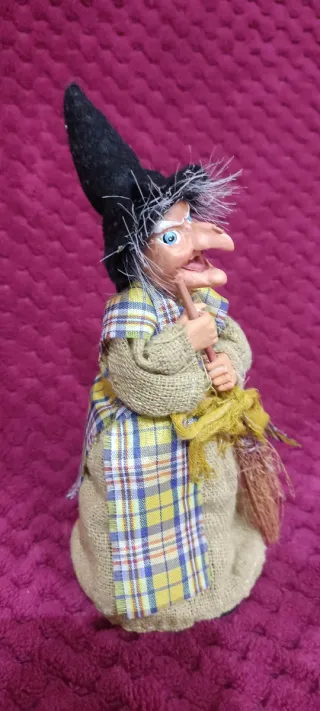 2501281927 befana scozzese