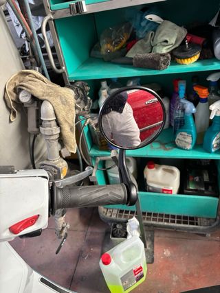 Cúpula, reposapiés y espejos Vespa GTS 250