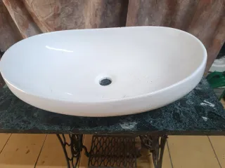 Lavabo sobre mueble de Singer