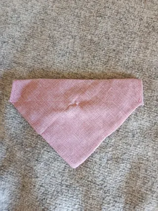 Bandana per cani con fiori viola