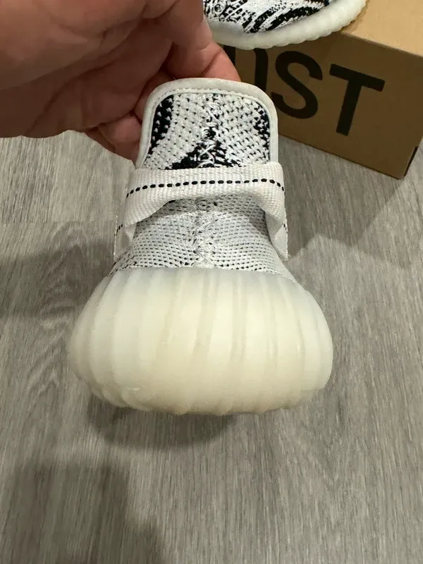 Adidas Yeezy Boost 350 V2 Zebra talla 36.5-45