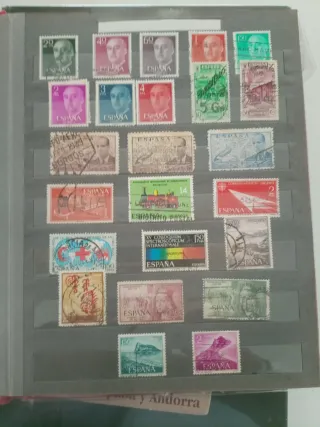 Álbum sellos antiguos España Matasellados