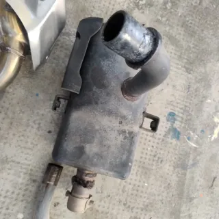 Scarico Benelli TNT 125