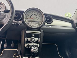 Mini MINI Cooper (R56)