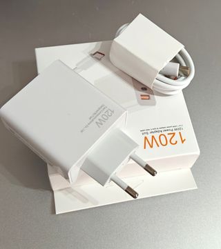 Caricabatterie Xiaomi 120W USB-C doppia uscita