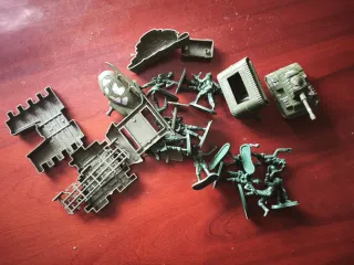 Soldatini di plastica militari