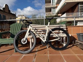 Trek Madone SLR 7 GEN 8.