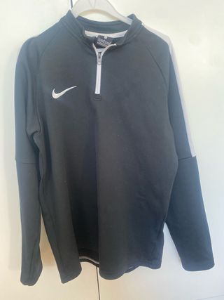 Sudadera Nike niño negra talla L
