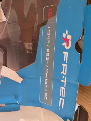 Volante Hurricane Wheel MKII con pedales