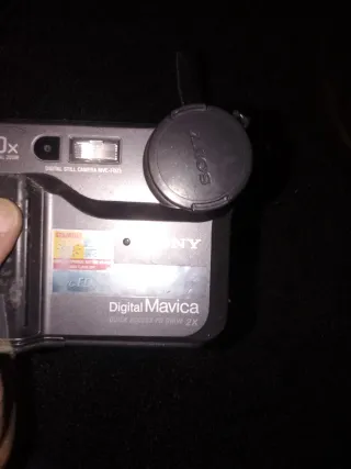 Videocámara Sony Mavica Digital FD Drive 2X