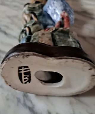 Figura de porcelana HN con grulla