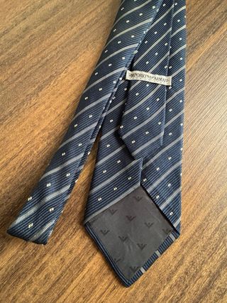 Corbata Emporio Armani azul y gris