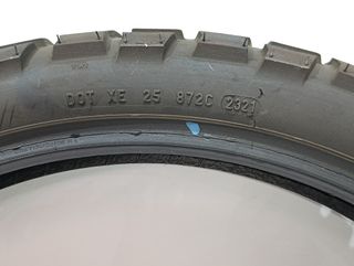 Cubierta Pirelli Scorpion Rally 90/90-21