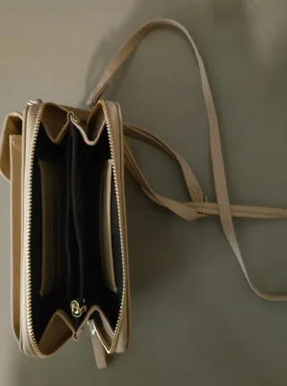 Bolsito/Billetero Beige