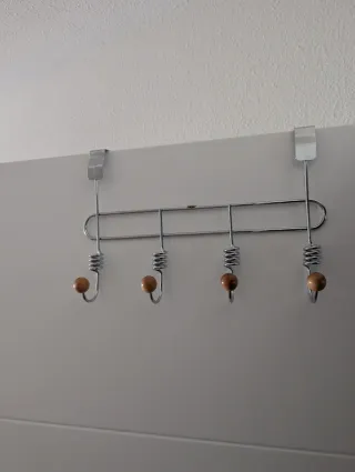 Perchero colgador de puerta sin tornillos