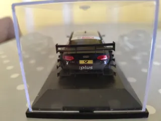Coche a escala 1/43 Audi A4 DTM