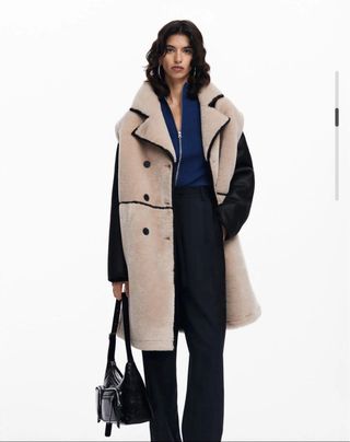 Abrigo Desigual Midi Desmontable Beige/Negro