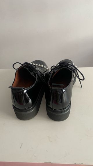 Zapatos Hispanitas charol negros mujer