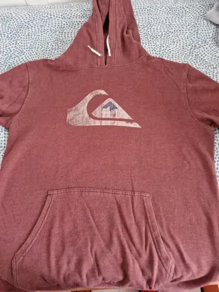 Sudadera Quiksilver Roja con Capucha