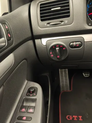 Golf GTI 5 edición limitada 30