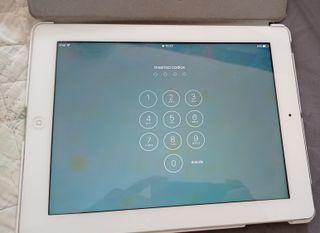 Apple iPad MD525TY/A Wi-Fi + Cellular Bianco