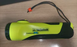 Linterna Technisub Lumen X6 -modificada con led-
