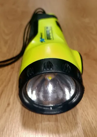 Linterna Technisub Lumen X6 -modificada con led-