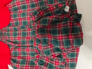 Vestido Navidad 18 meses con cubre pañal a juego