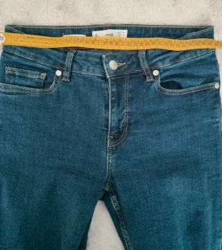 Vaqueros Flare Mango Azul