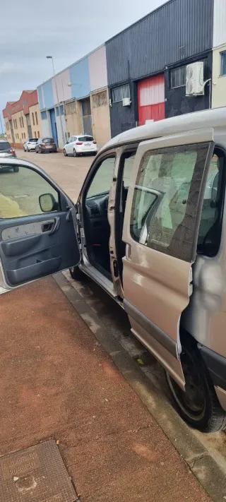 Peugeot Partner 2002