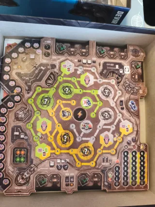 Juego de mesa Revive + Expansión