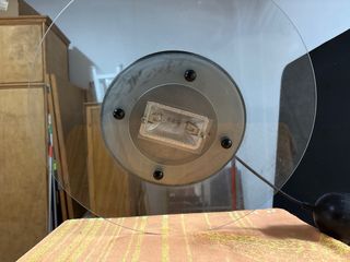 Lámpara moderna negra y transparente