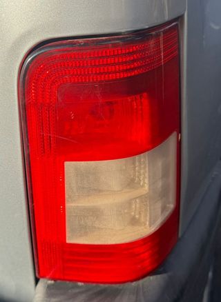 PILOTO TRASERO DERECHO CITROEN BERLINGO 1.9 D 2006