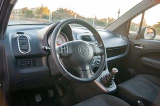Opel Agila 1.2 16V Enjoy
