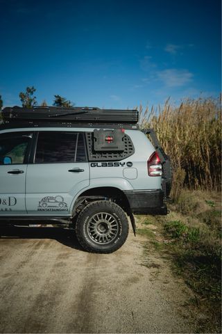 Toyota Land Cruiser 2004