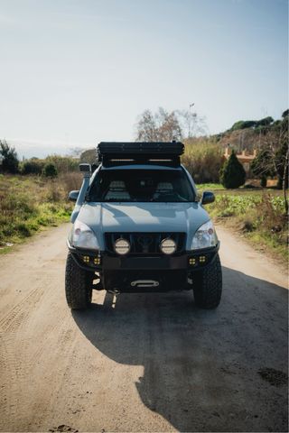 Toyota Land Cruiser 2004