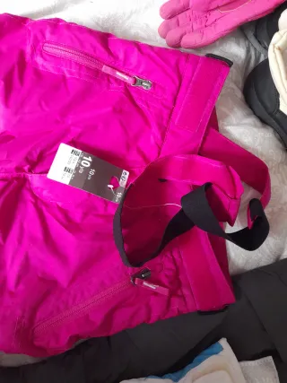 Lote ropa sky: Traje sin estrenar de esquí T.10