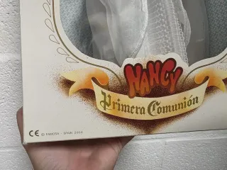 Muñeca Nancy Famosa Vestido Blanco Comunión.