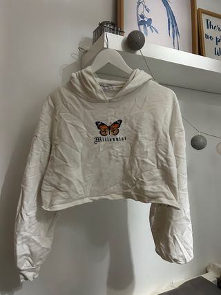 Sudadera Bershka mariposa millennial - Talla L