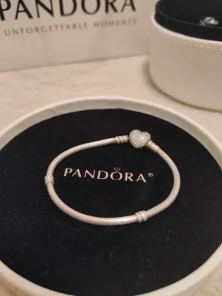 PANDORA - Pulsera Corazón Brillante Plata
